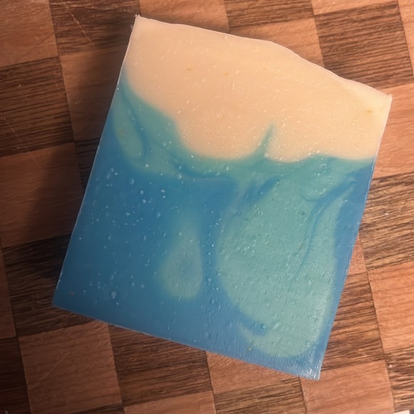 Goat Milk Soap-Blueberry Muffin Hand Crafted Bar - Picture 2 of 2